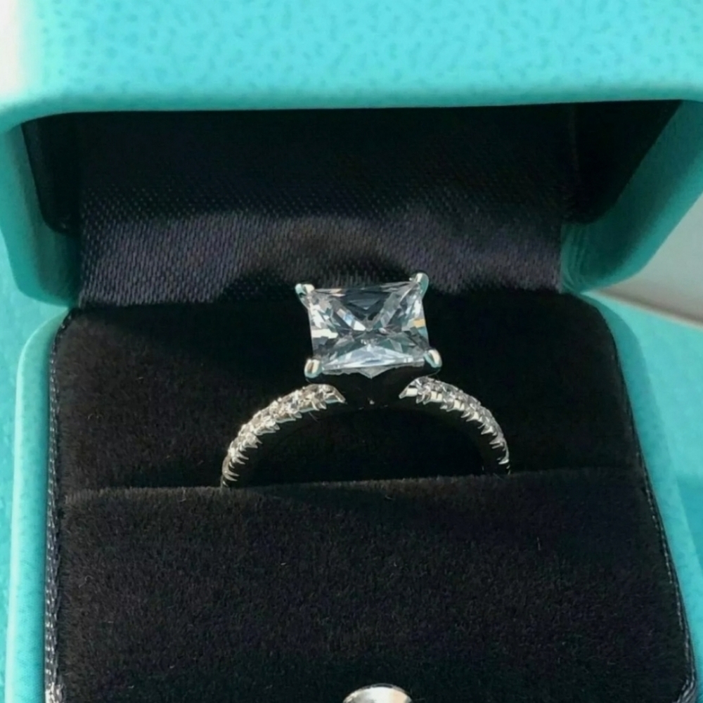 FIRM AND FINAL SALE $950 2 CT Princess Cut 14k White Gold Sim Solitaire …